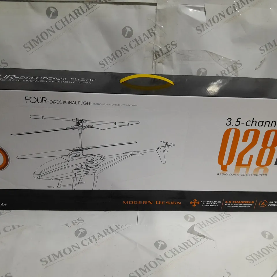 FOUR DIRECTIONAL FLIGHT 3.5 CHANNEL Q28 RADIO CONTROL HELICOPTER