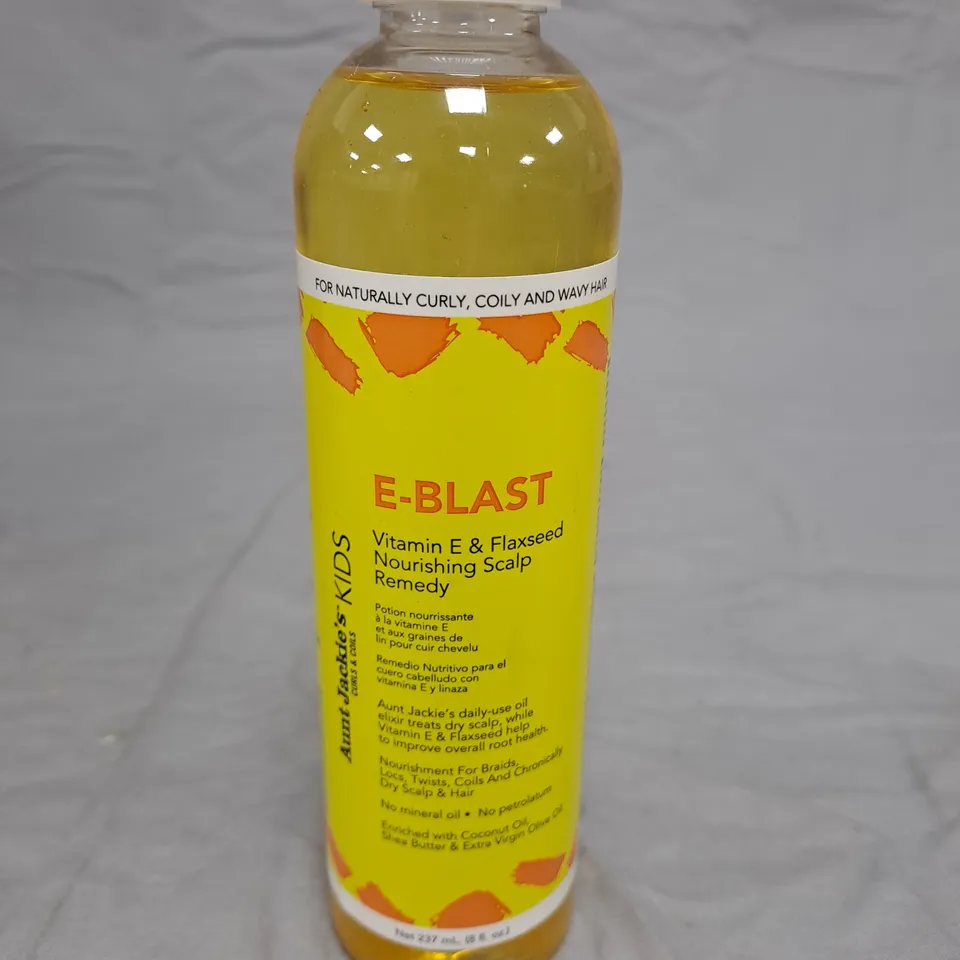 BOX OF 6 BOTTLES OF AUNT JACKIE'S KIDS E-BLAST VITAMIN E AND FLAXSEED NOURISHING SCALP REMEDY - 237ML PER BOTTLE