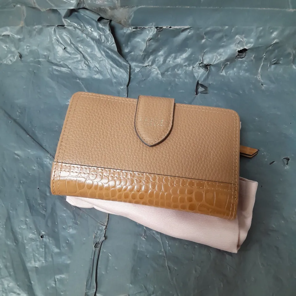 RADLEY LONDON HANWELL HILL PURSE IN BUTTERSCOTCH