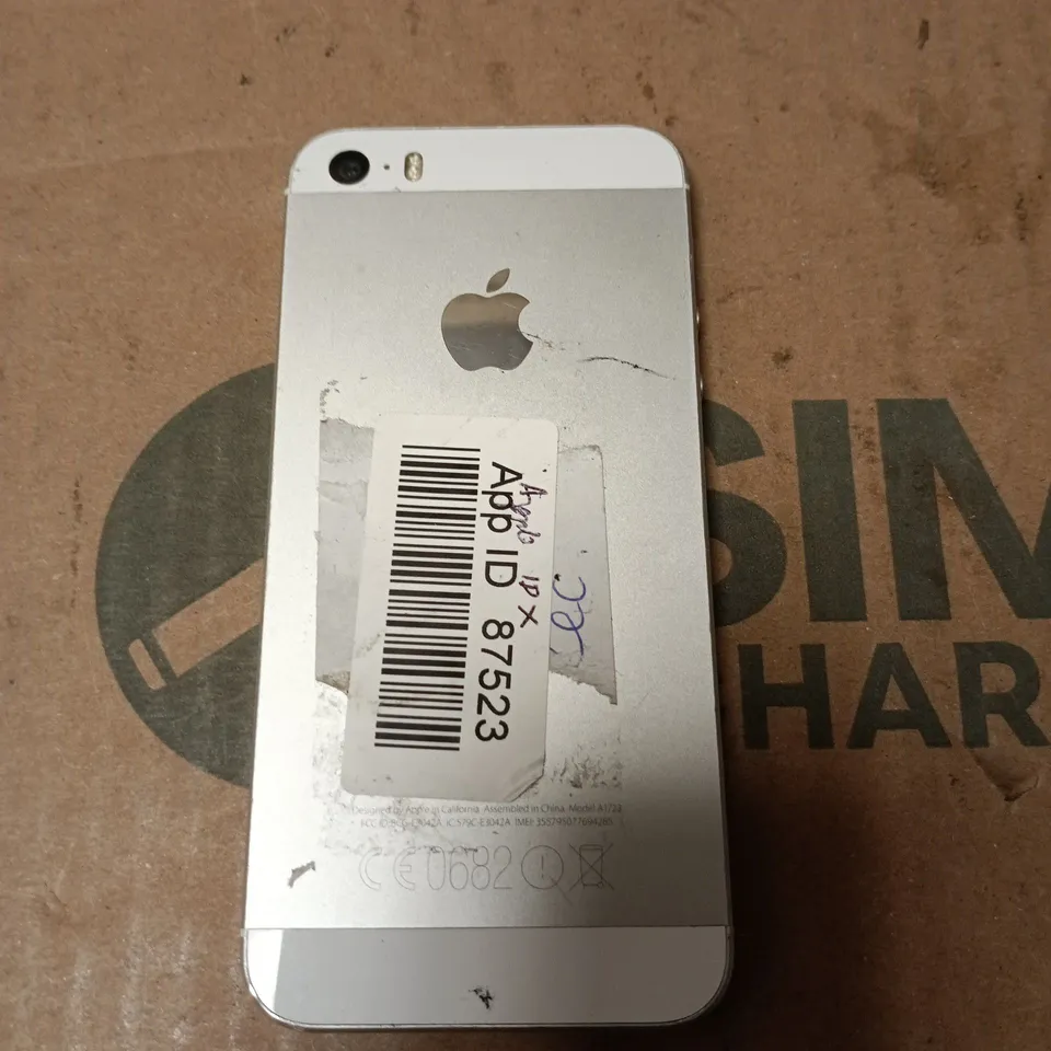 APPLE IPHONE SE A1723