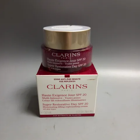 BOXED CLARINS SUPER RESTORATIVE DAY CREAM SPF 20 50ML