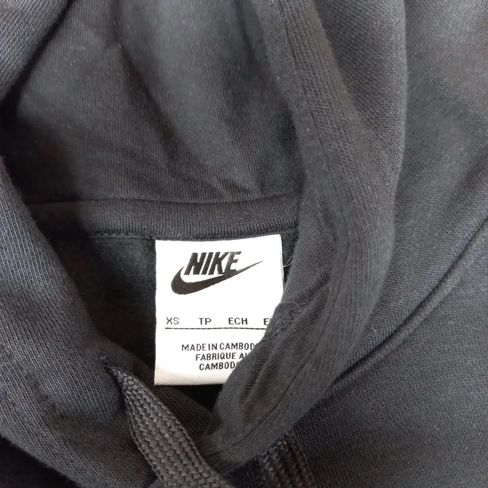 NIKE HOODIE – BLACK WITH WHITE SWOOSH, SIZE XS
