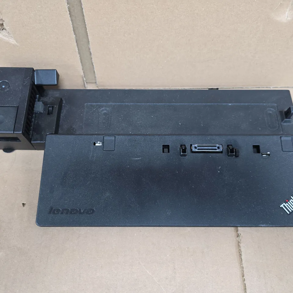 LENOVO THINKPAD ULTRA DOCK