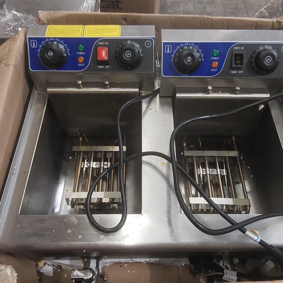 BOXED HAMOKI HEF-132 COMMERCIAL TWIN TANK FRYER