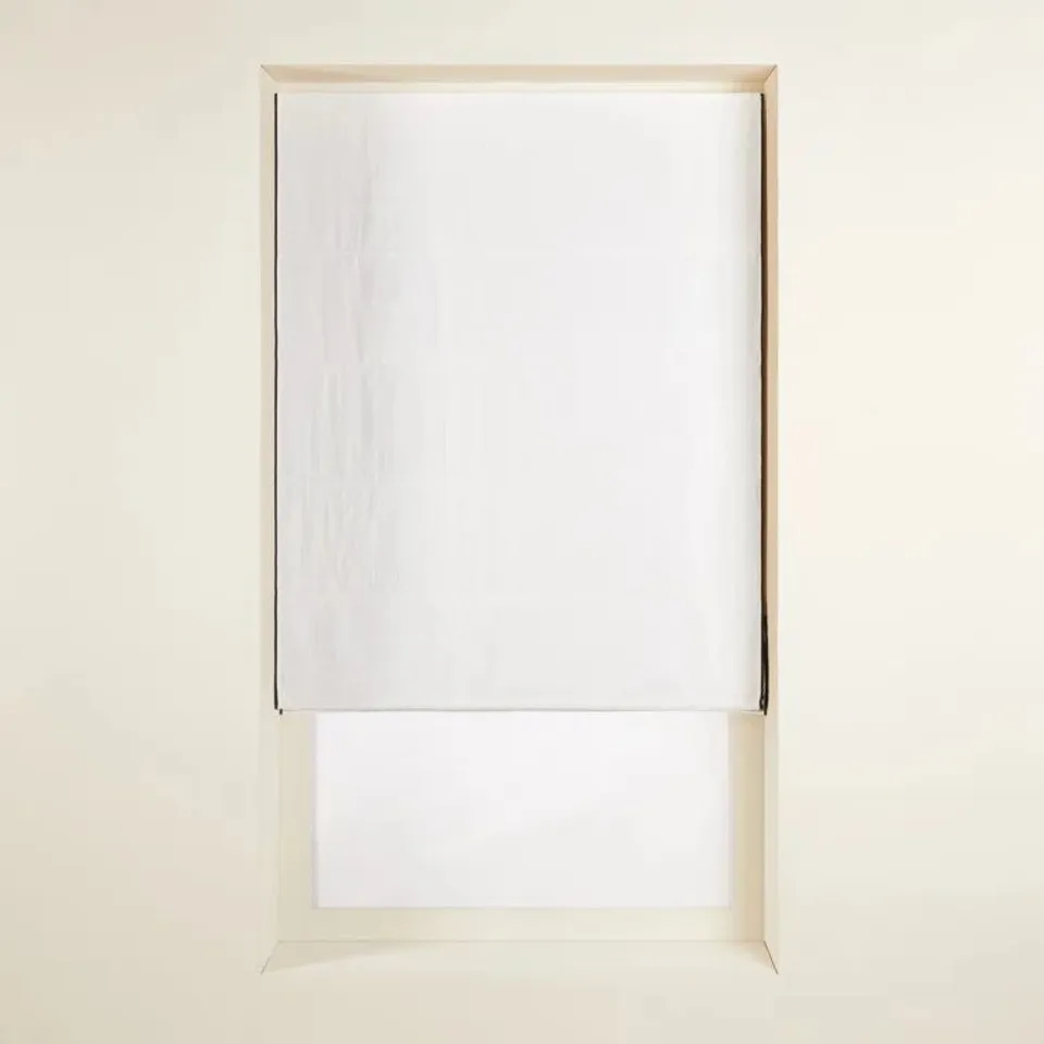 CARLINA BLACKOUT ROMAN BLIND (120x220CM)