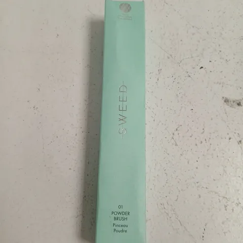 SWEED POWDER BRUSH – 01