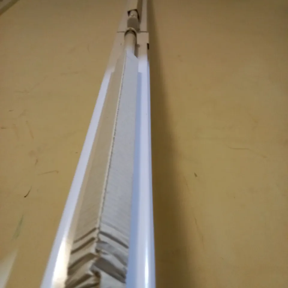 BRAND NEW BATTEN 28W TWIN FITTING (LP8/228/HF/840) - COLLECTION ONLY
