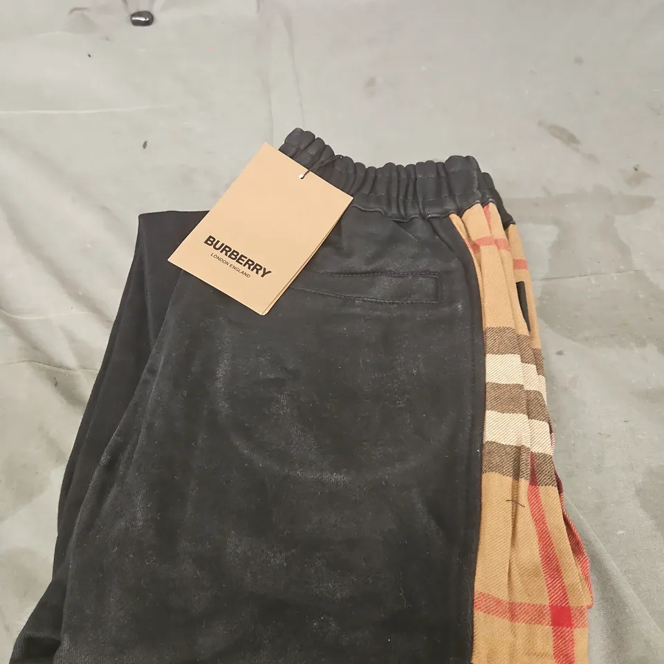 BURBERRY TRACK TROUSERS – BLACK WITH BURBERRY CHECK SIDE PANELS SIZE M