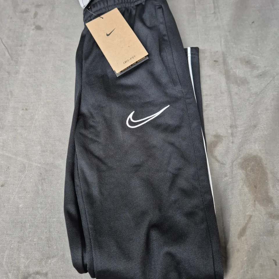 KIDS NIKE LOGO CASUAL TROUSERS SIZE S