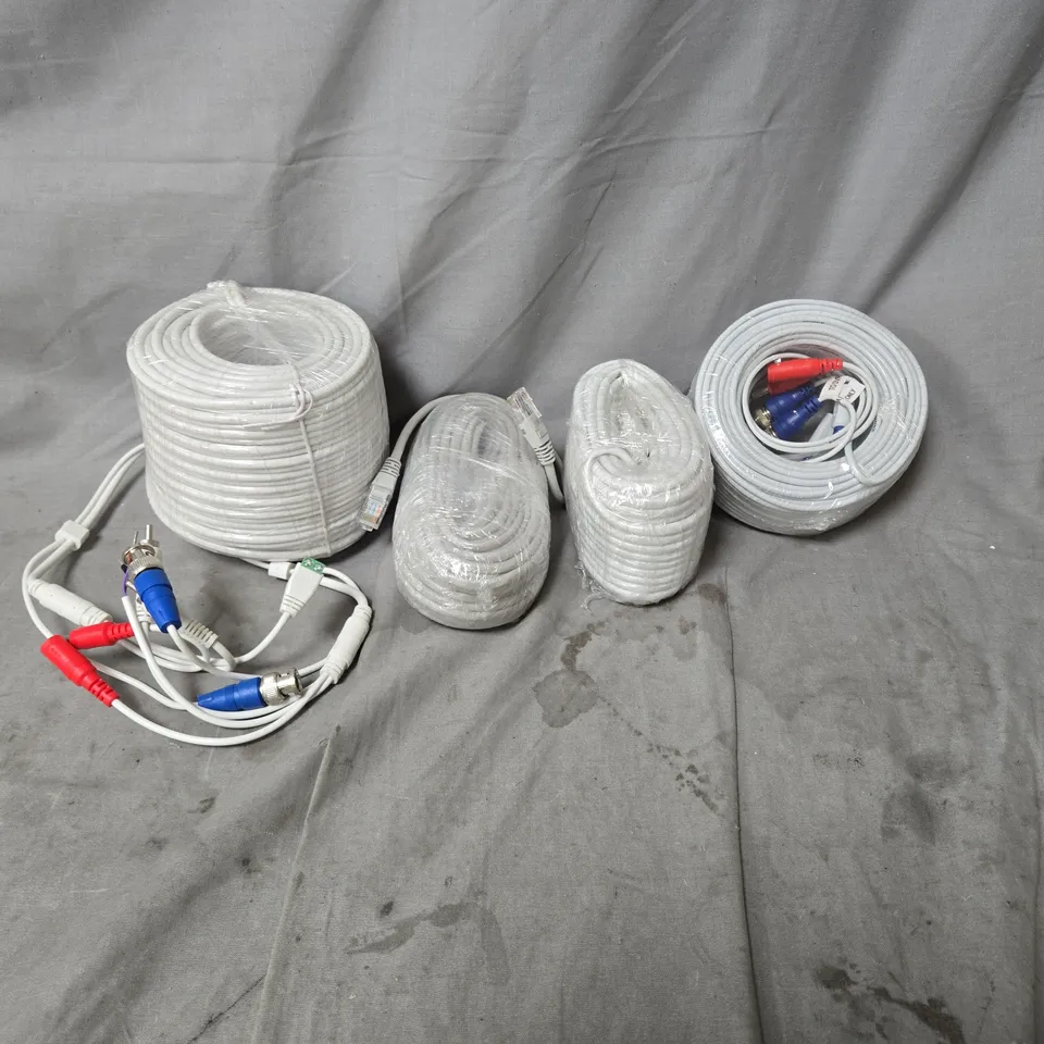 APPROXIMATELY 20 ASSORTED ITEMS OF NETWORK CABLES OF VARIOUS LENGTHS AND CONNECTIONS
