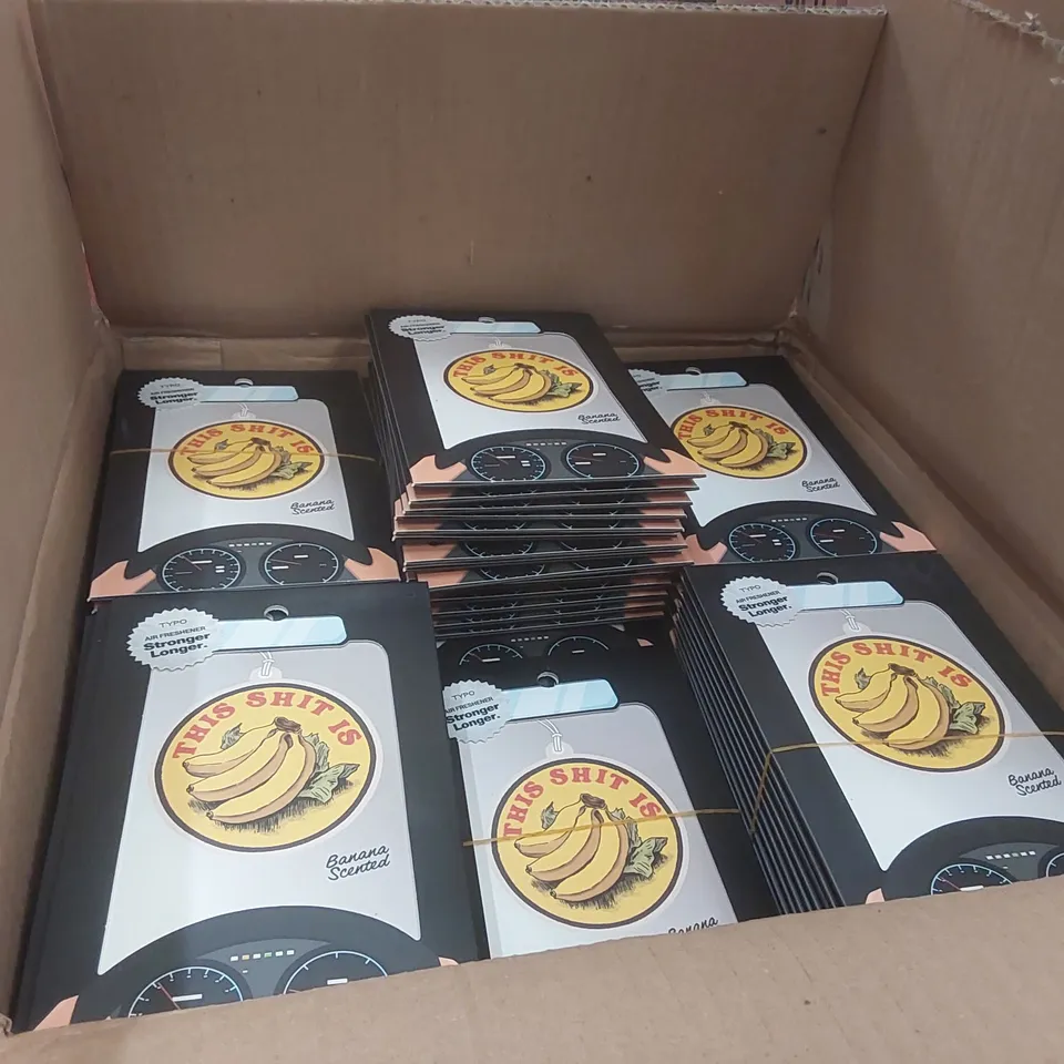 PALLET CONTAINING A VERY LARGE QUANTITY OF BRAND NEW ASSORTED ITEMS INCLUDING: TROPHY PLANTER ORNAMENTS, SCENTED CANDLES, JEANS, SHIRTS, CAR FRESHENERS ECT