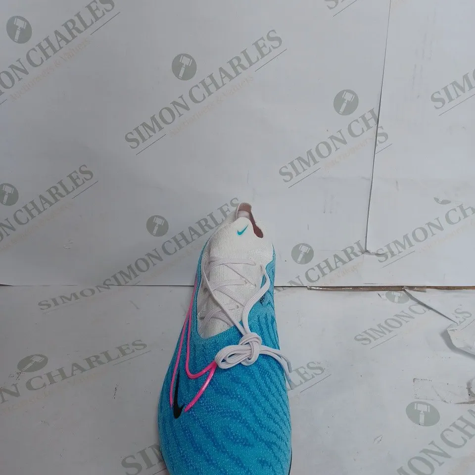 NIKE PHANTON GX IN SKY BLUE & WHITE - UK 10.5 