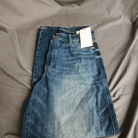 ZARA LOW RISE STRAIGHT JEANS – BLUE DENIM SIZE 38