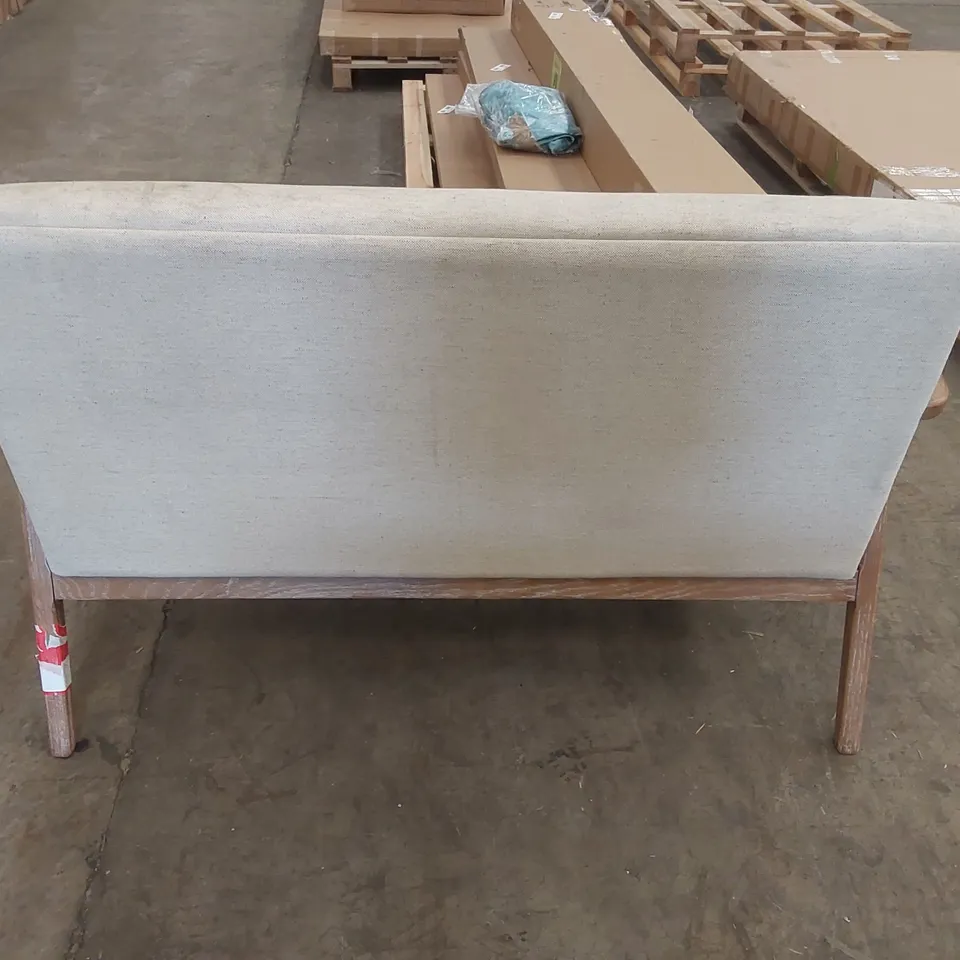 QUALITY DESIGNER HOWTON SOFA
