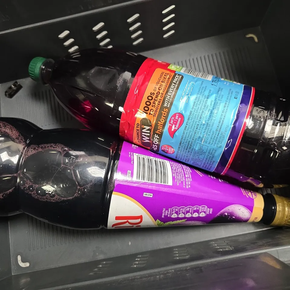 APPROXIMATELY 5 ASSORTED DRINKS ITEMS TO INCLUDE - VIMTO , ROBINSONS SUMMER FRUIT , RIBENA 