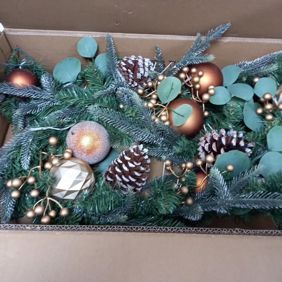 6FT COPPER AND GOLD PRE LIT GARLAND RRP £29.99