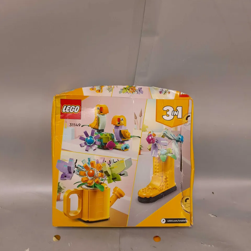 LEGO CREATOR 3IN1 FLOWERS IN WATERING CAN TOY 31149 RRP £24.99