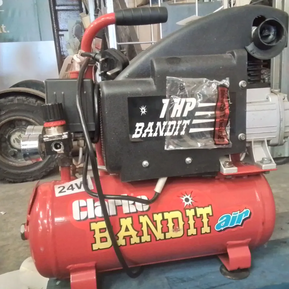 CLARKE BANDIT 24W AIR COMPRESSOR 