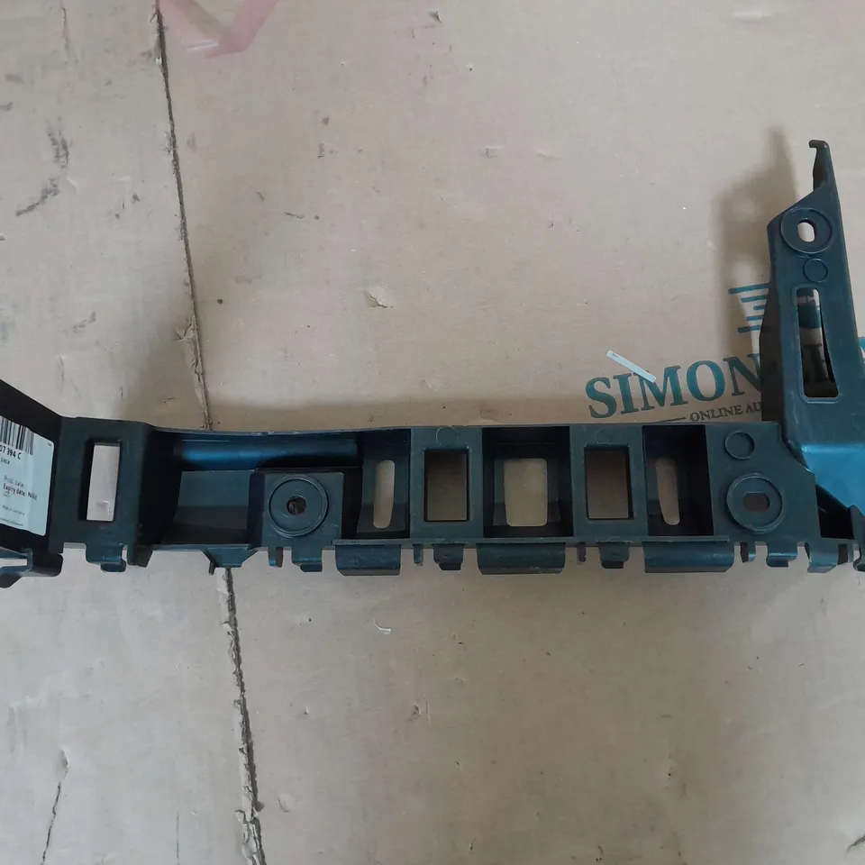VW REAR BUMPER BRACKET 