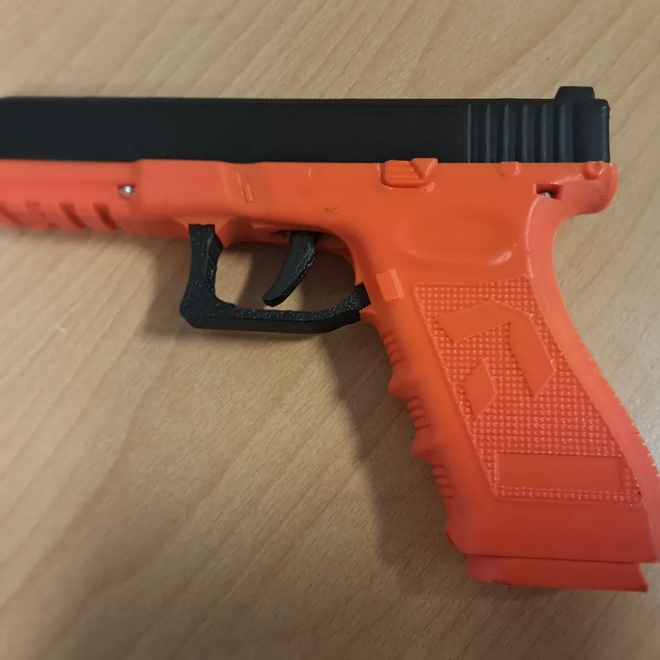 HANDMADE TRAINING PISTOL WITH LASER AND SOUND
