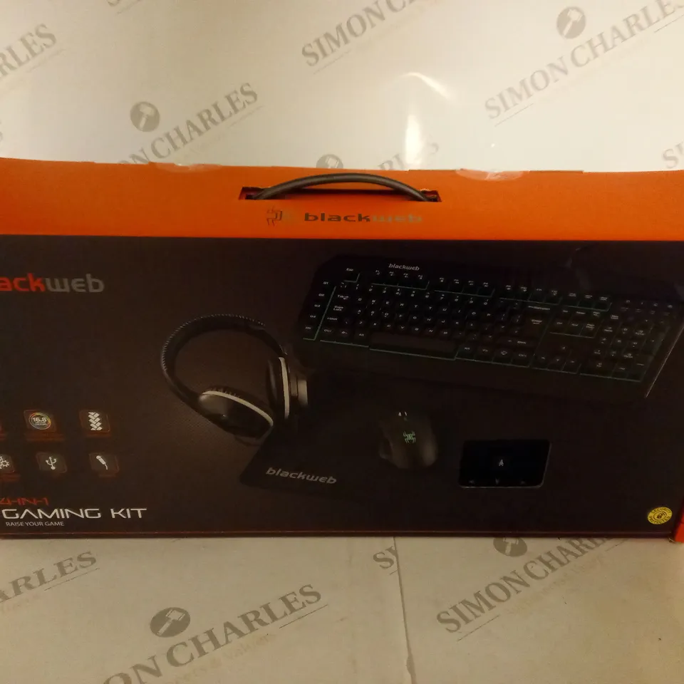 BRAND NEW BOXED BLACKWEB 4 IN 1 GAMING KIT