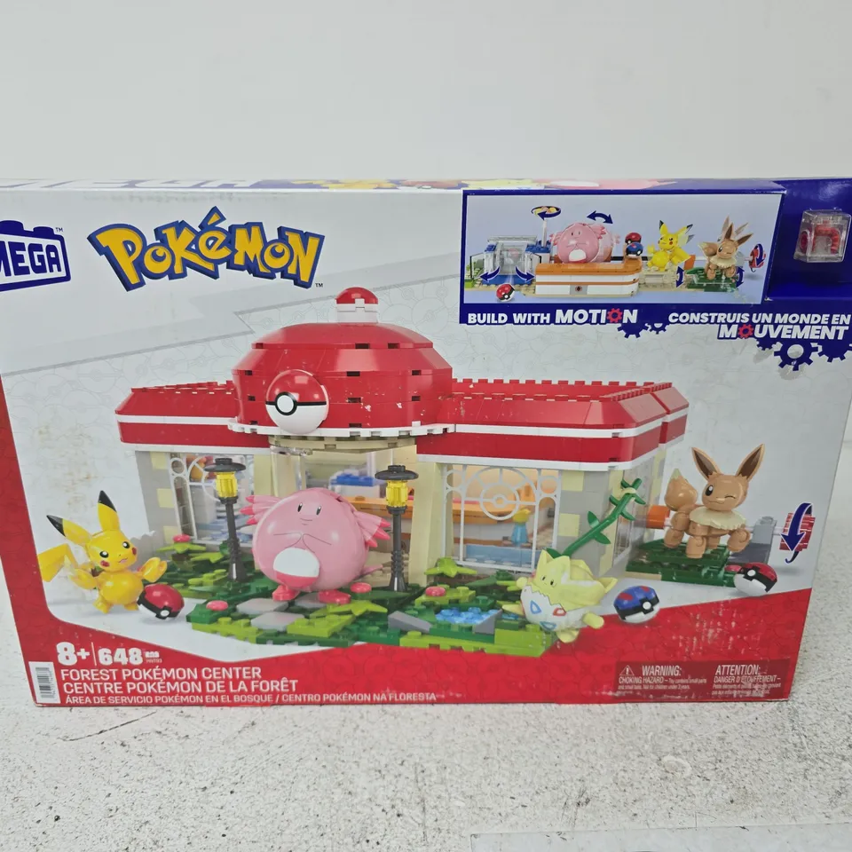 MEGA POKÉMON FOREST POKÉMON CENTER BUILDING SET