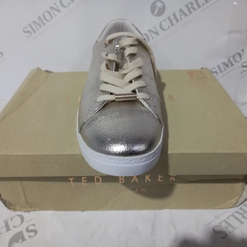 BOXED PAIR OF TED BAKER ELLIZAH SHOES IN METALLIC GOLD UK SIZE 5