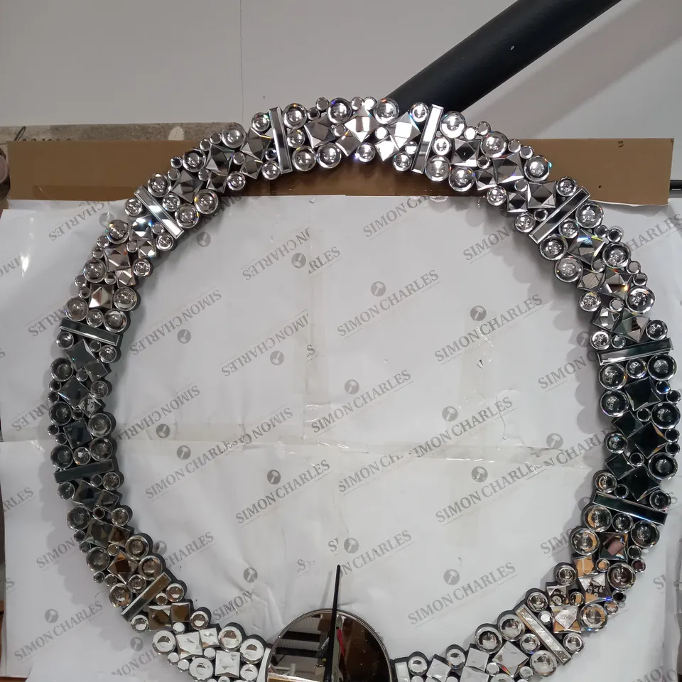 JM BY JULIEN MACDONALD CRYSTAL WALL CLOCK - COLLECTION ONLY