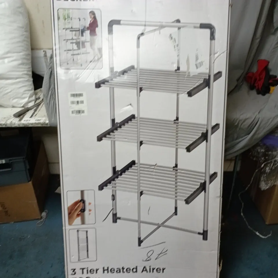 3 TIER BLACK + DECKER HEATED AIRER - CHROME