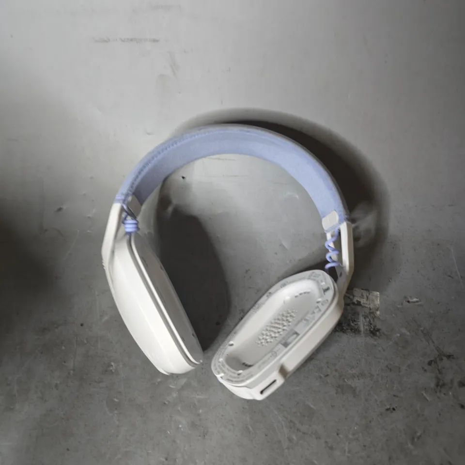 BOXED LEGITECH G425 HEADSET