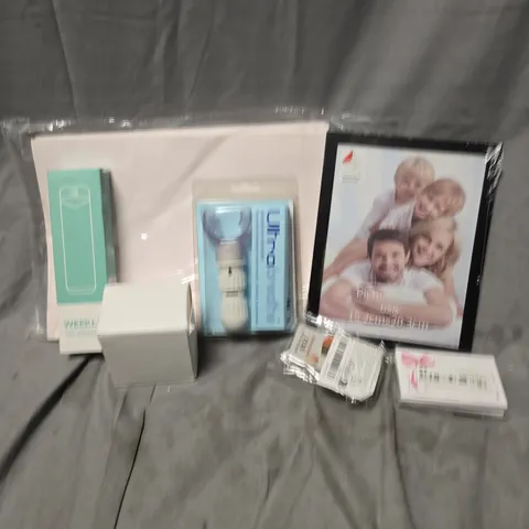 APPROXIMATELY 15 ASSORTED HOUSEHOLD ITEMS TO INCLUDE PICTURE FRAME, ULTRABREATHE, PILL ORGANIZER, ETC