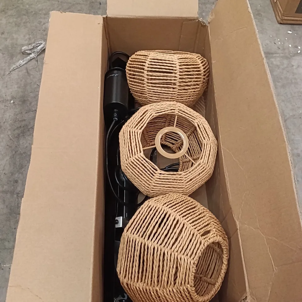 BOXED CEILING LIGHT FIXTURE - WICKER/BLACK (1 BOX)