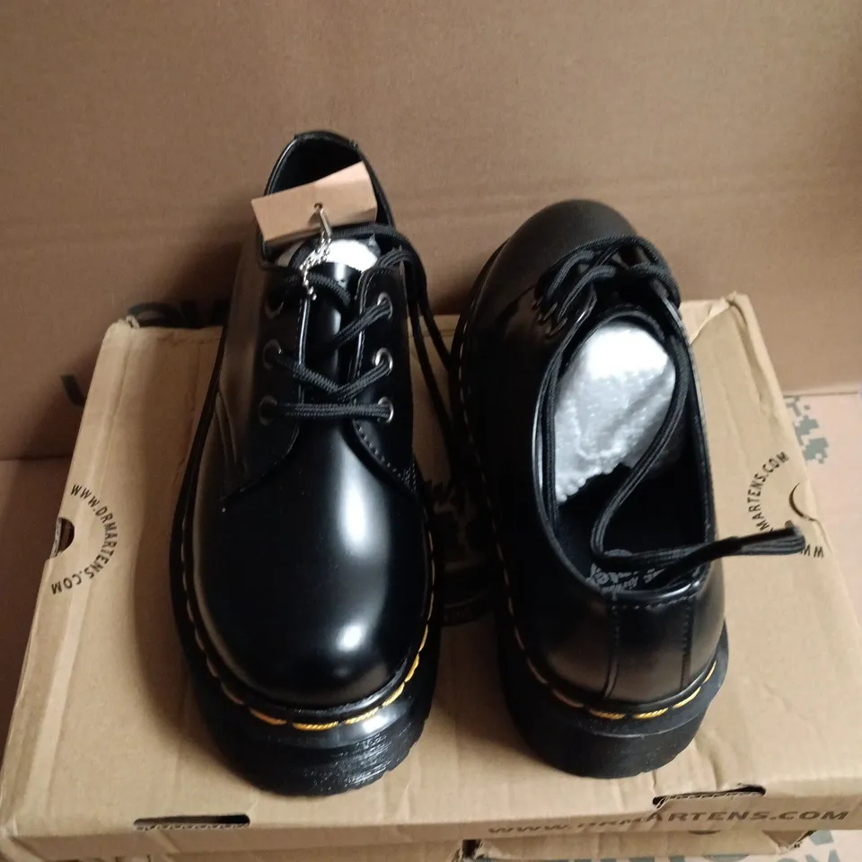 DR. MARTENS 1461 QUAD BLACK LEATHER SHOES – UK 3 (EU 36)