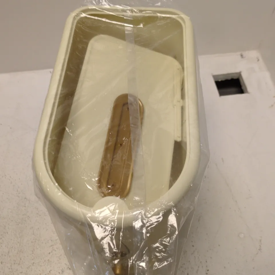CREAM DISPENSER– WRAPPED IN PROTECTIVE PLASTIC