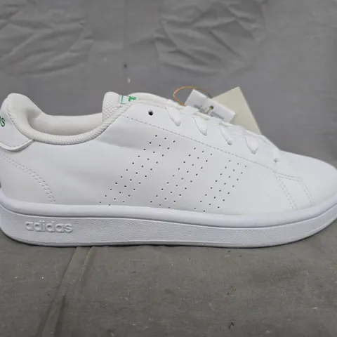 ADIDAS WHITE LEATHER TRAINERS - UK SIZE 5