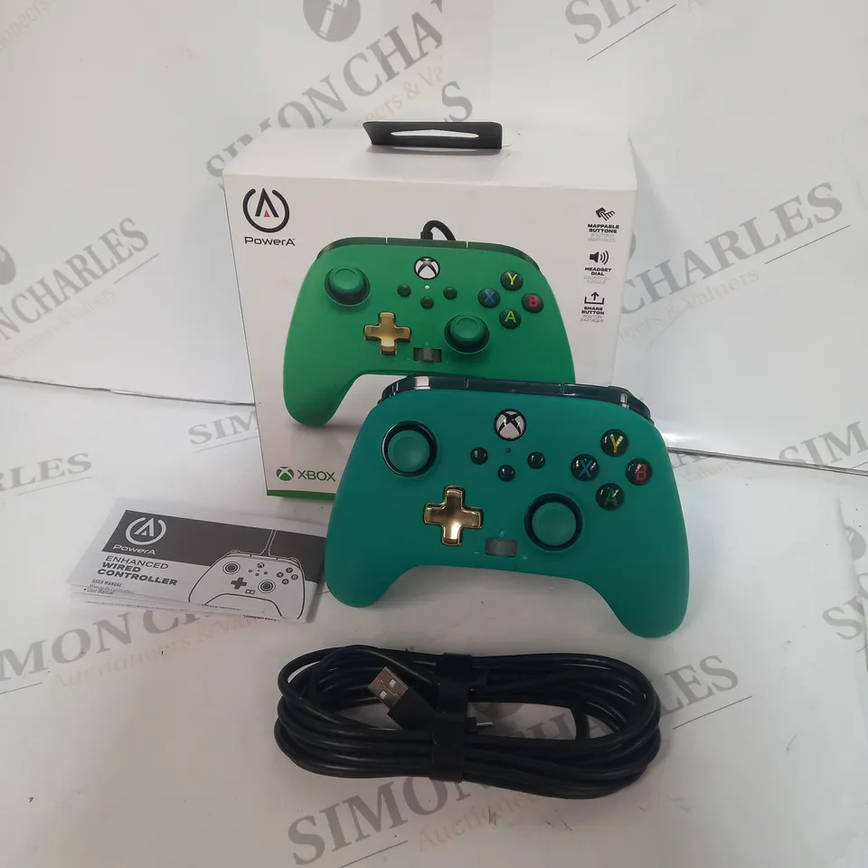 BOXED XBOX ENHANCED WIRE CONTROLLER