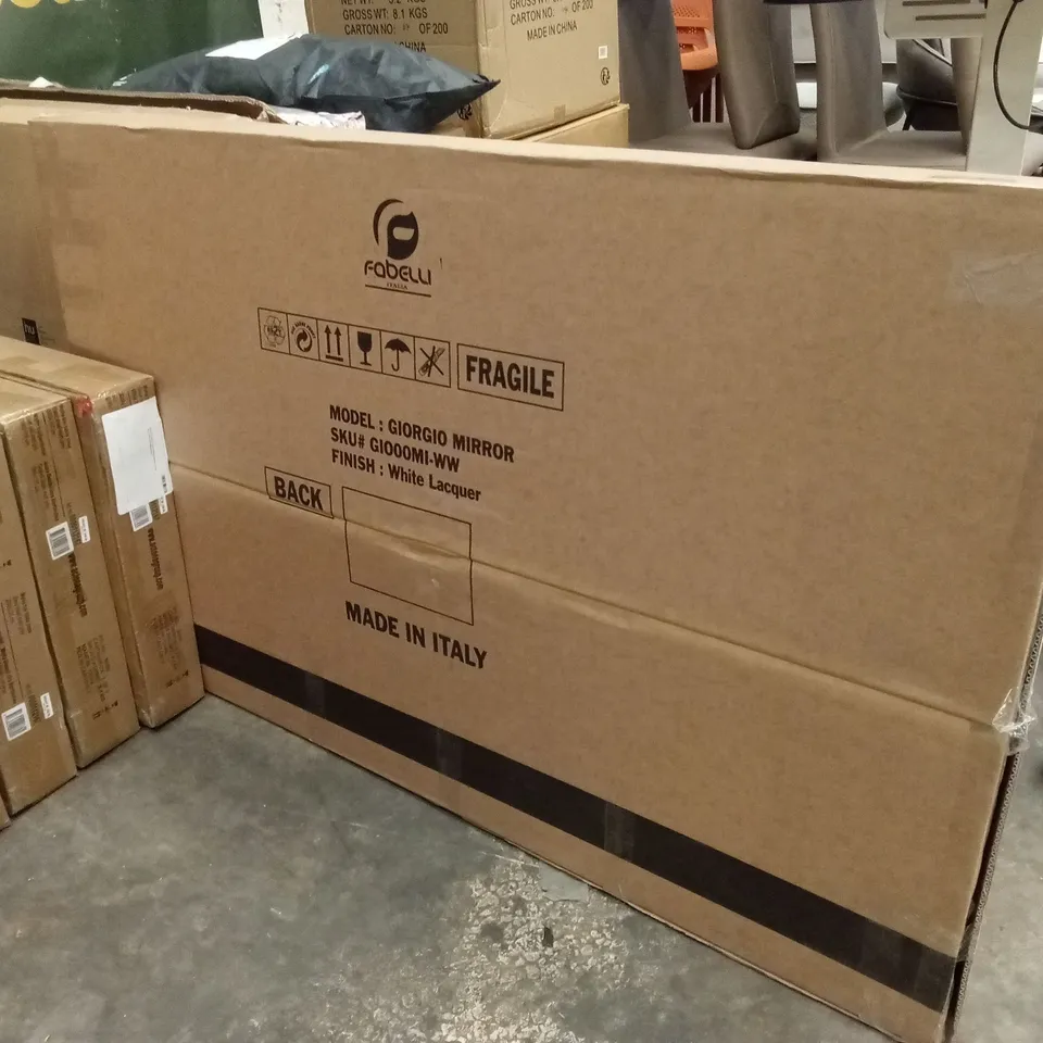 BOXED GIORGIO MIRROR - WHITE LACQUER (1 BOX)