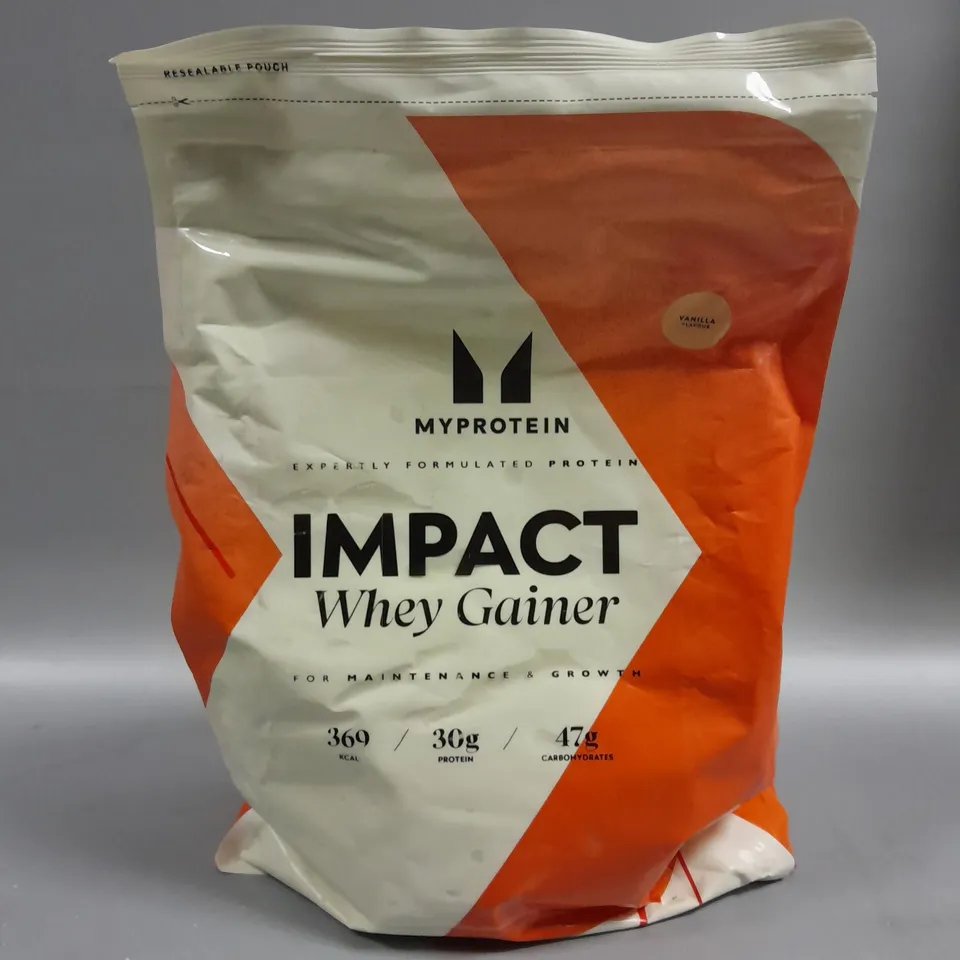 SEALED MYPROTEIN IMPACT WHEY GAINER - 2.5KG VANILLA 