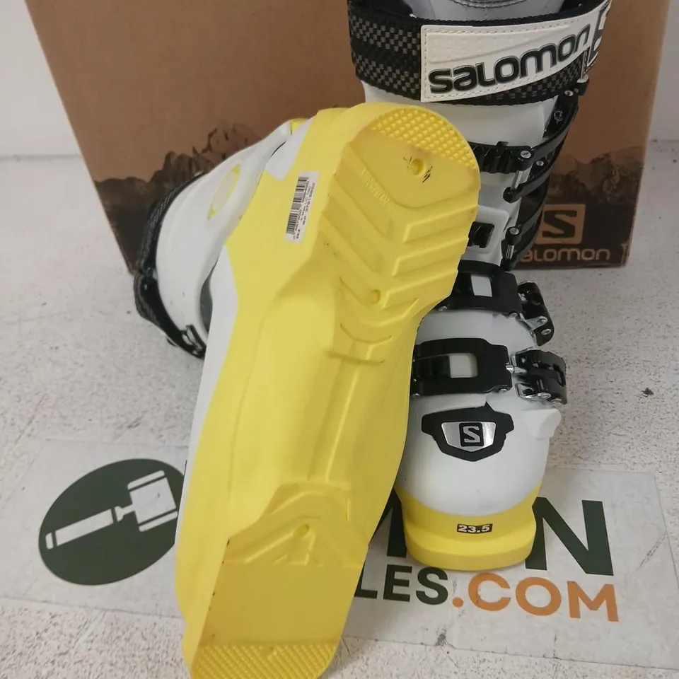 SALOMON X MAX LC 100 SKI BOOTS – SIZE 23.5 (WHITE WITH YELLOW)