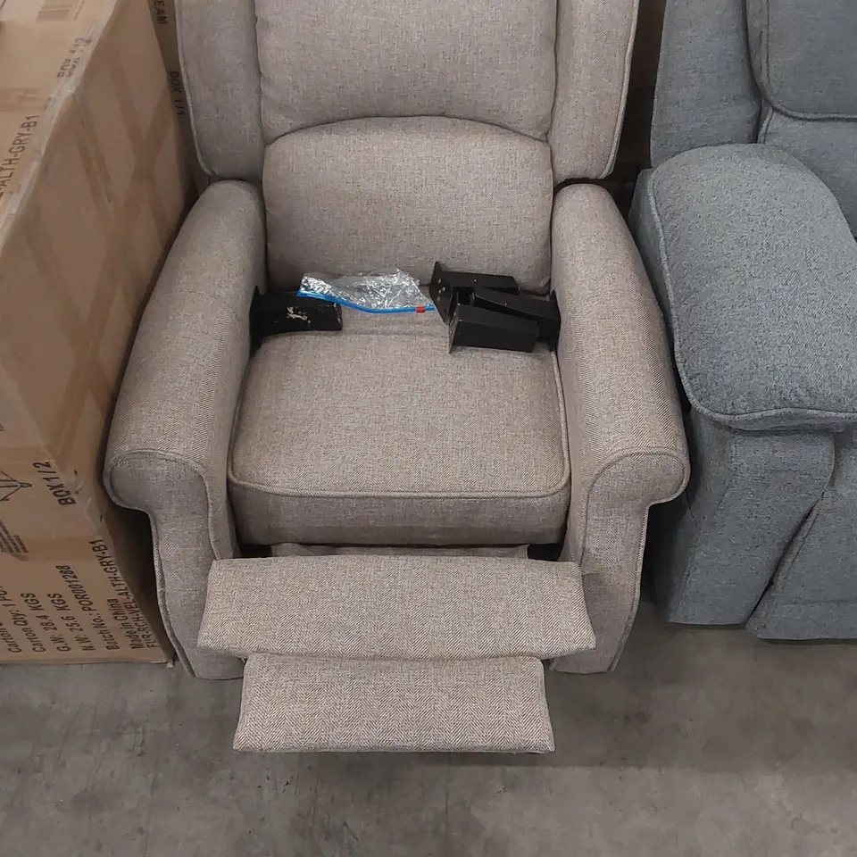 QUALITY DESIGNER FABRIC UPHOLSTERED PUSH-BACK RECLINING ARMCHAIR 