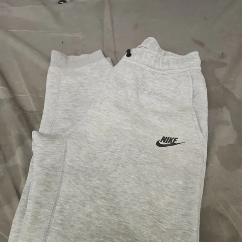 NIKE KIDS GREY JOGGERS WITH SWOOSH LOGO SIZE LARGE