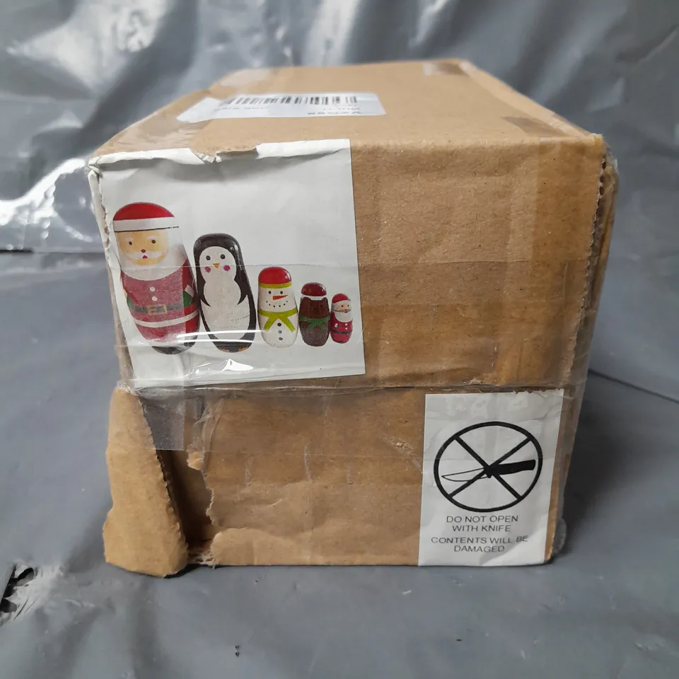 FESTIVE RUSSIAN DOLLS SET 