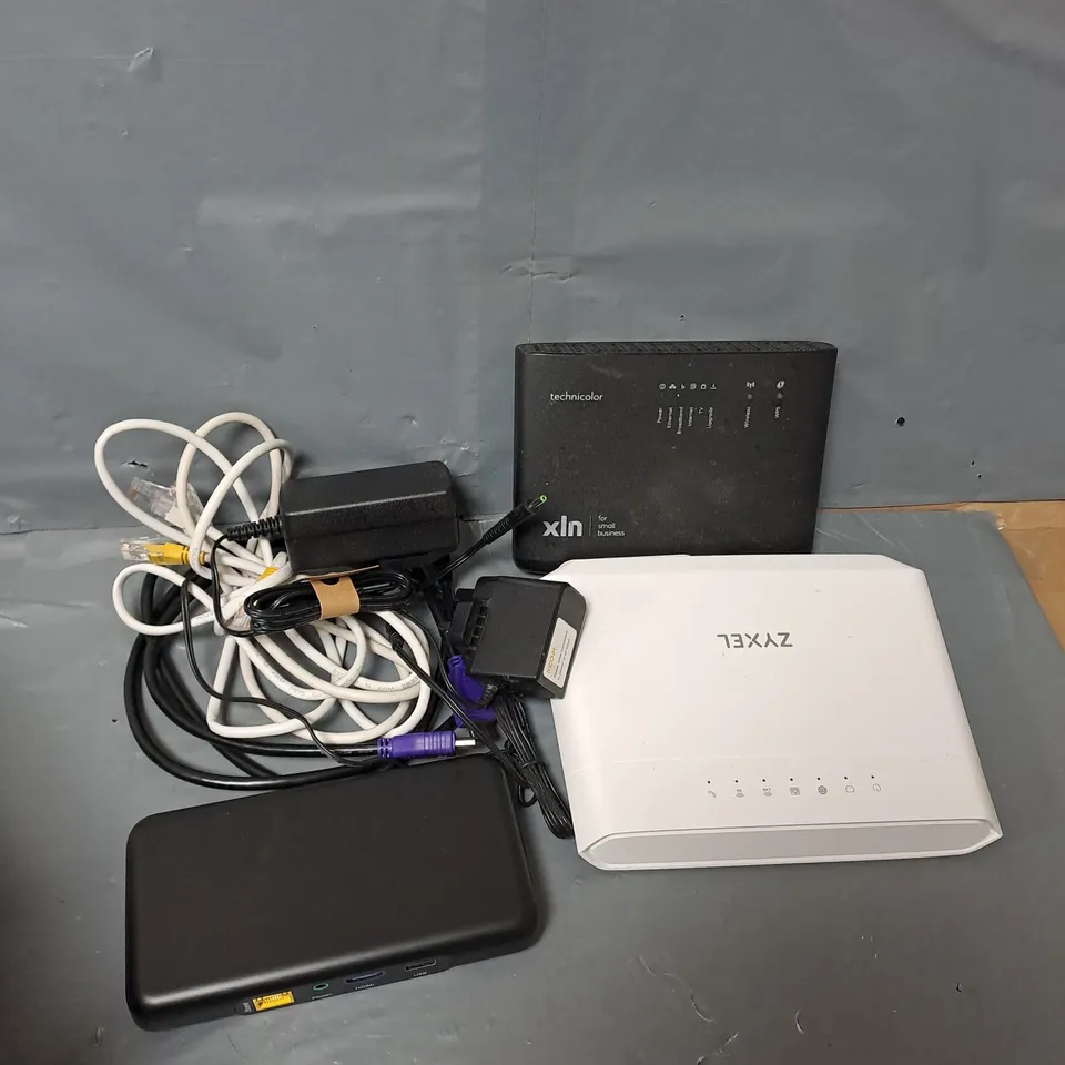APPROXIMATELY 5 ASSORTED HOUSEHOLD ITEMS TO INCLUDE ROUTERS, CABLES, ETC