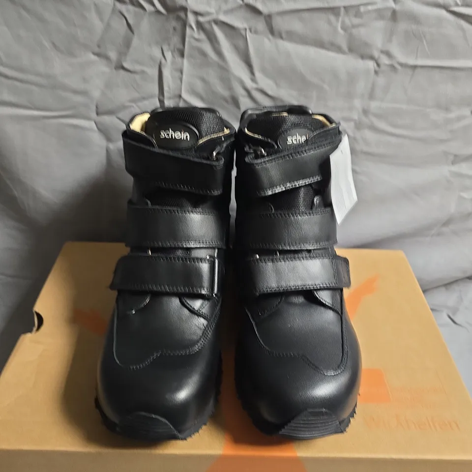 BOXED PAIR OF SCHEIN MATTERHORN SHOES - UK SIZE 38