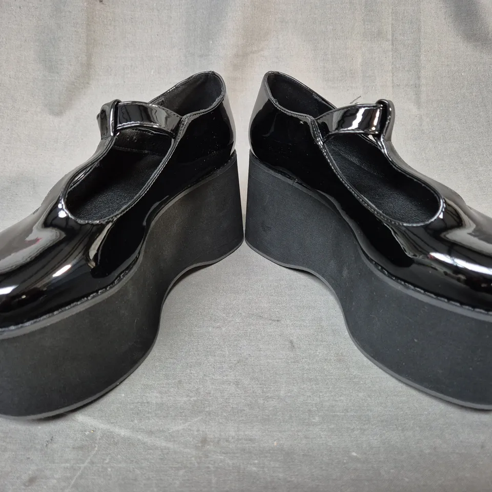 BOXED PAIR OF KOI MORENO BLACK PLATFORM MAR JANES UK SIZE 5