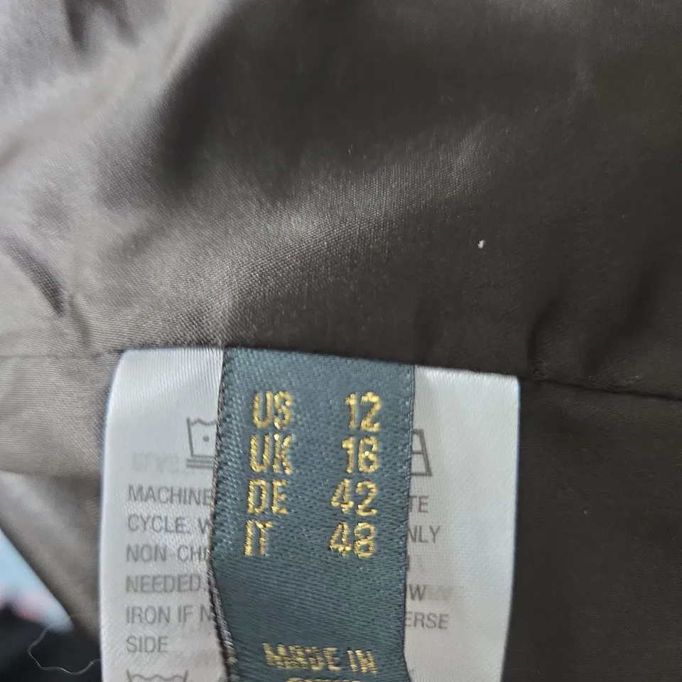 RUTH LANGFORD LEATHER-LOOK SKIRT – WOMEN'S, UK 10 (US 12)