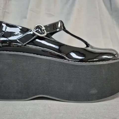 BOXED PAIR OF KOI MORENO BLACK PLATFORM MARY JANES UK SIZE 6