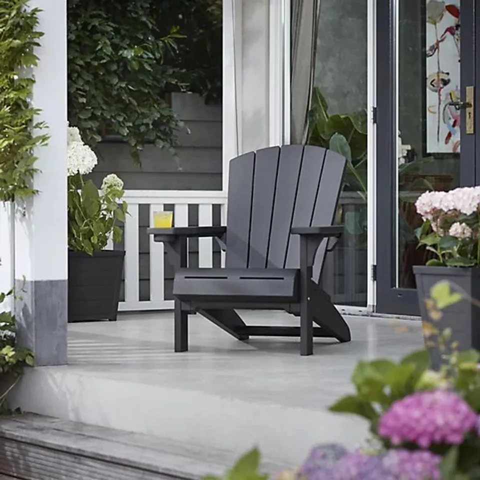 BOXED KETER ALPINE ADIRONDACK GREY RESIN WOOD EFFECT DECK CHAIR