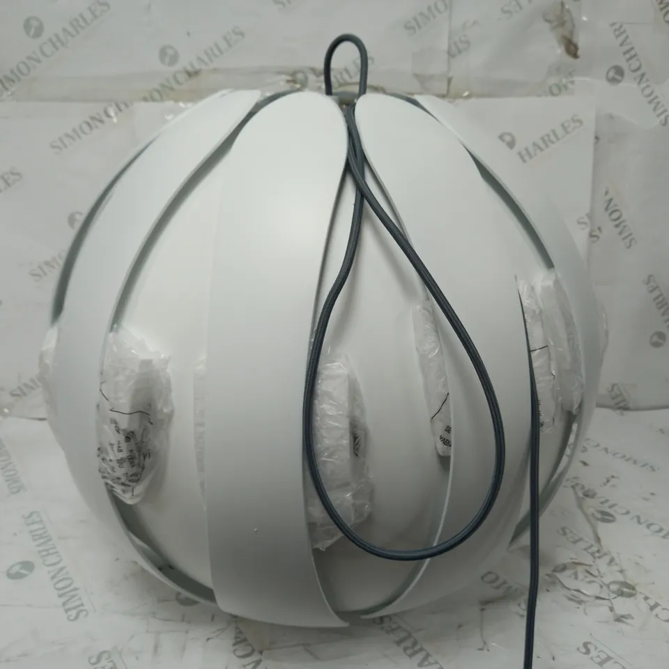 BOXED LEDS-C4 ANGIE 1 LIGHT GLOBE PENDANT WHITE MATTE
