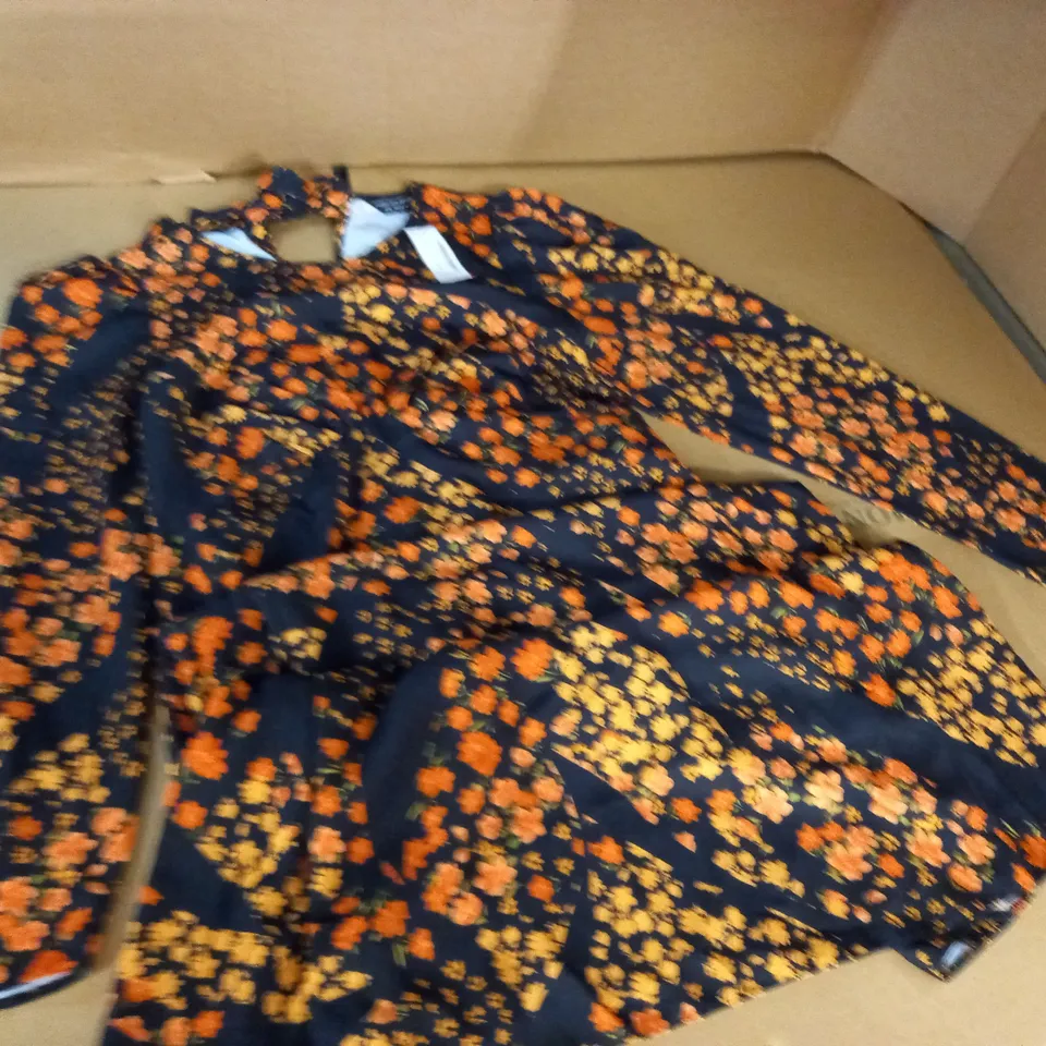 DOROTHY PERKINS CURVE ORANGE FLORAL BELTED MIDI DRESS - 20